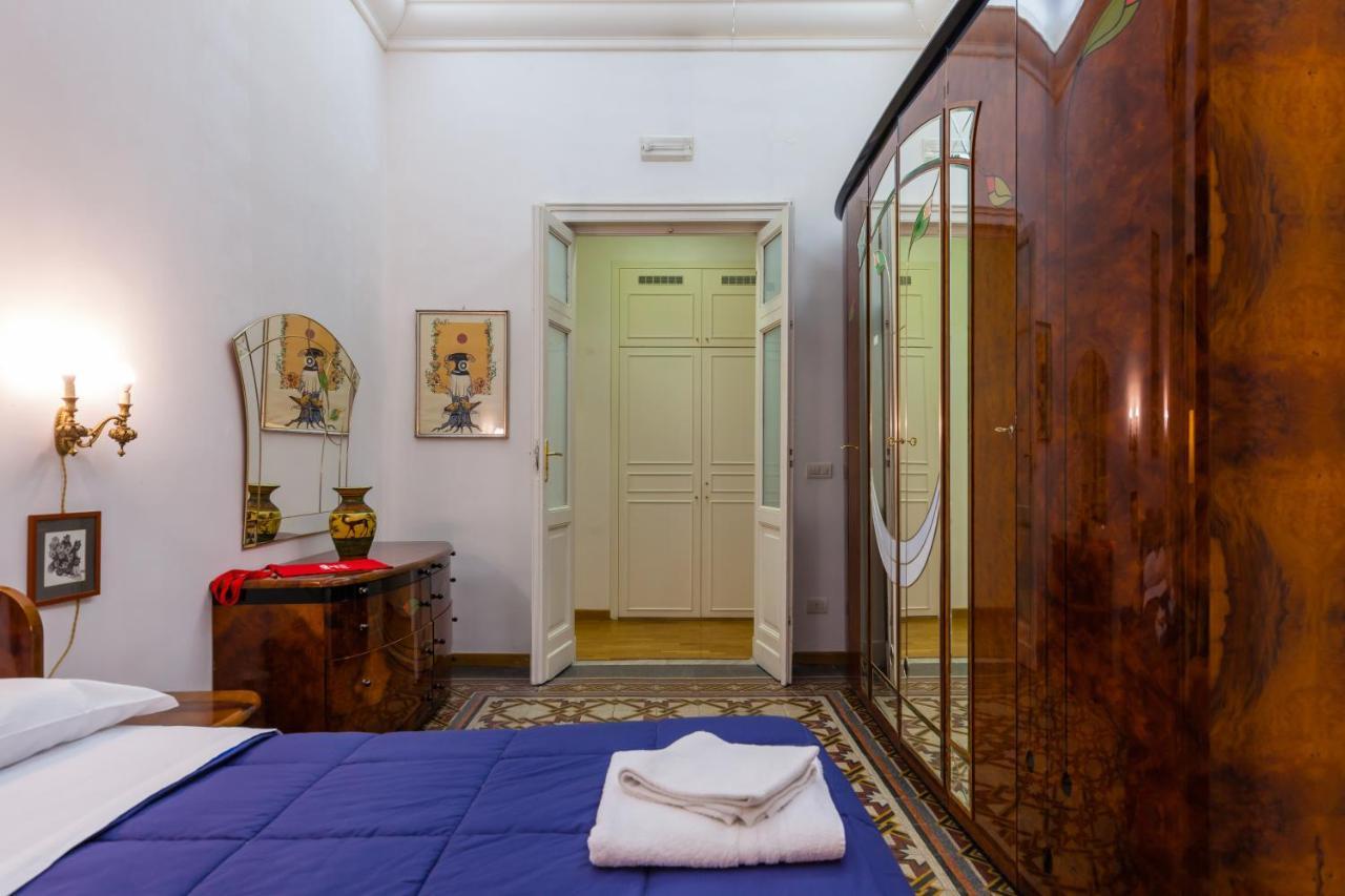 A Due Passi Dal Lungomare Di Mergellina By Wonderful Italy Apartman Nápoly Kültér fotó